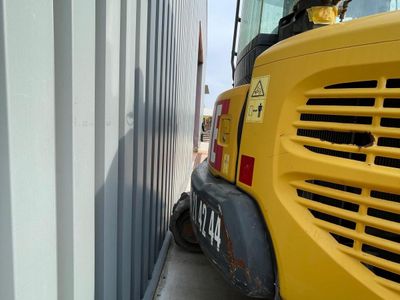 Komatsu PC45 — photo 4